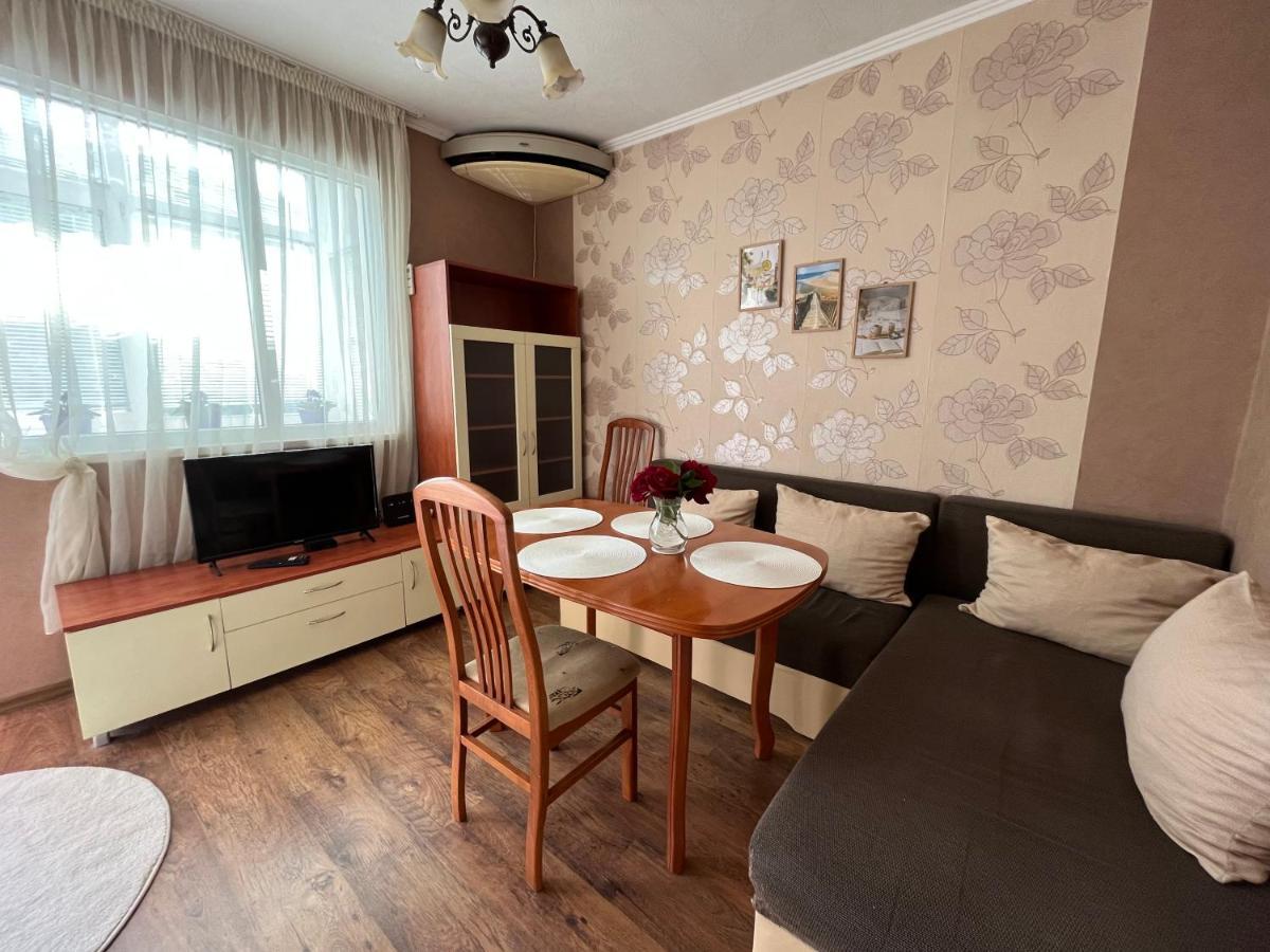 Apartment Acacia Varna Extérieur photo