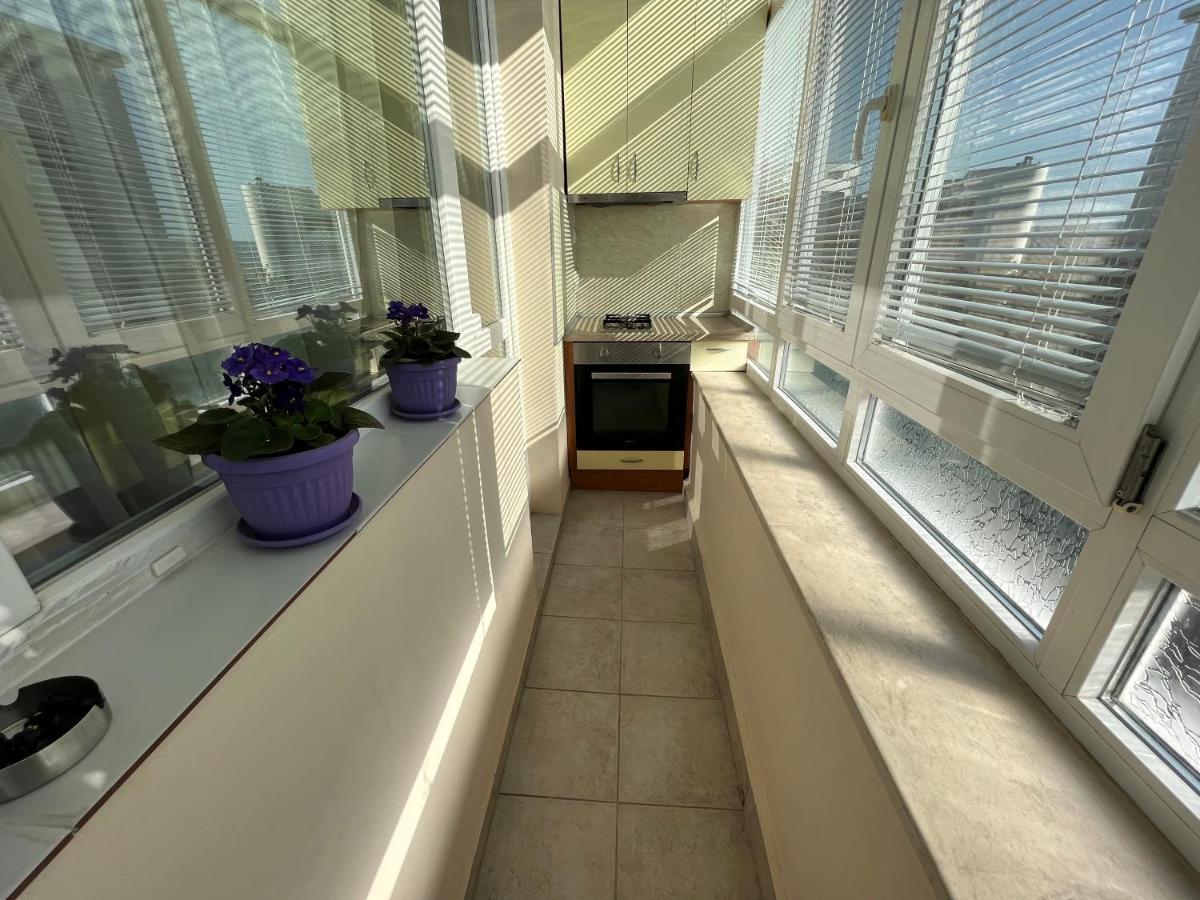 Apartment Acacia Varna Extérieur photo