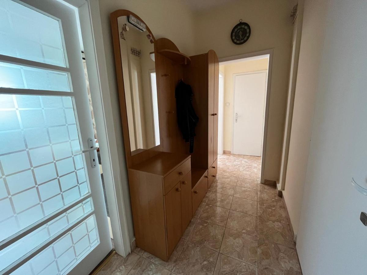Apartment Acacia Varna Extérieur photo
